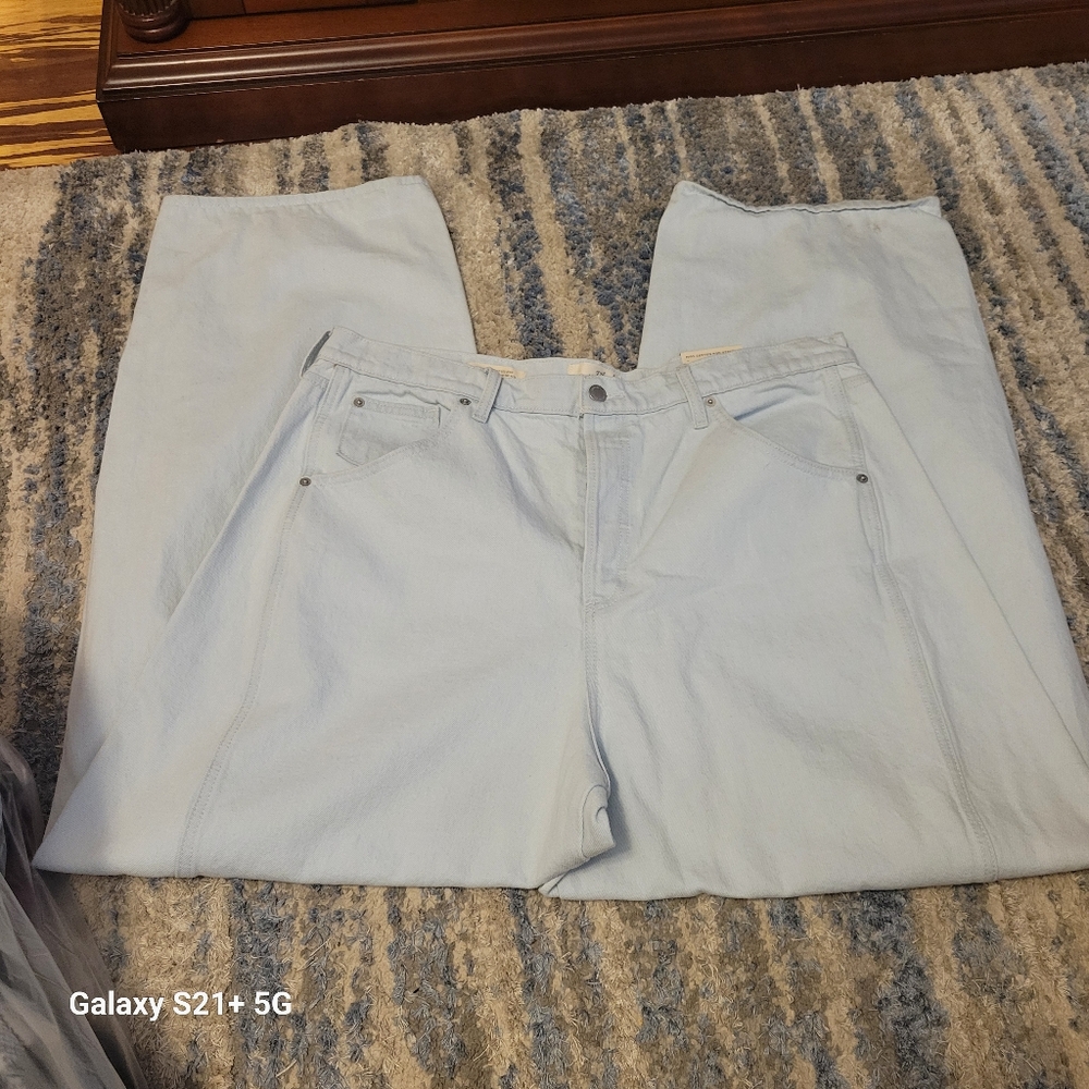 NWT Universal Threads High Rise Curved Size 16